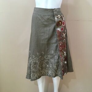 Saint Tropez West 100% Linen A Line Skirt Taupe women’s Medium Boho Embroidery